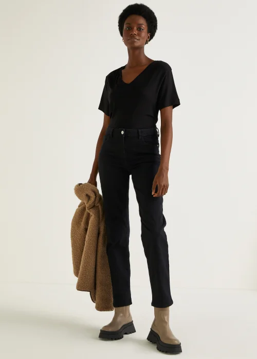 Black V-Neck T-Shirt - 8 Image 3