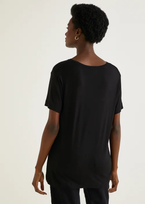 Black V-Neck T-Shirt - 8 Image 4