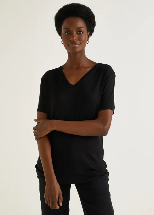Black V-Neck T-Shirt - 8 Image 1