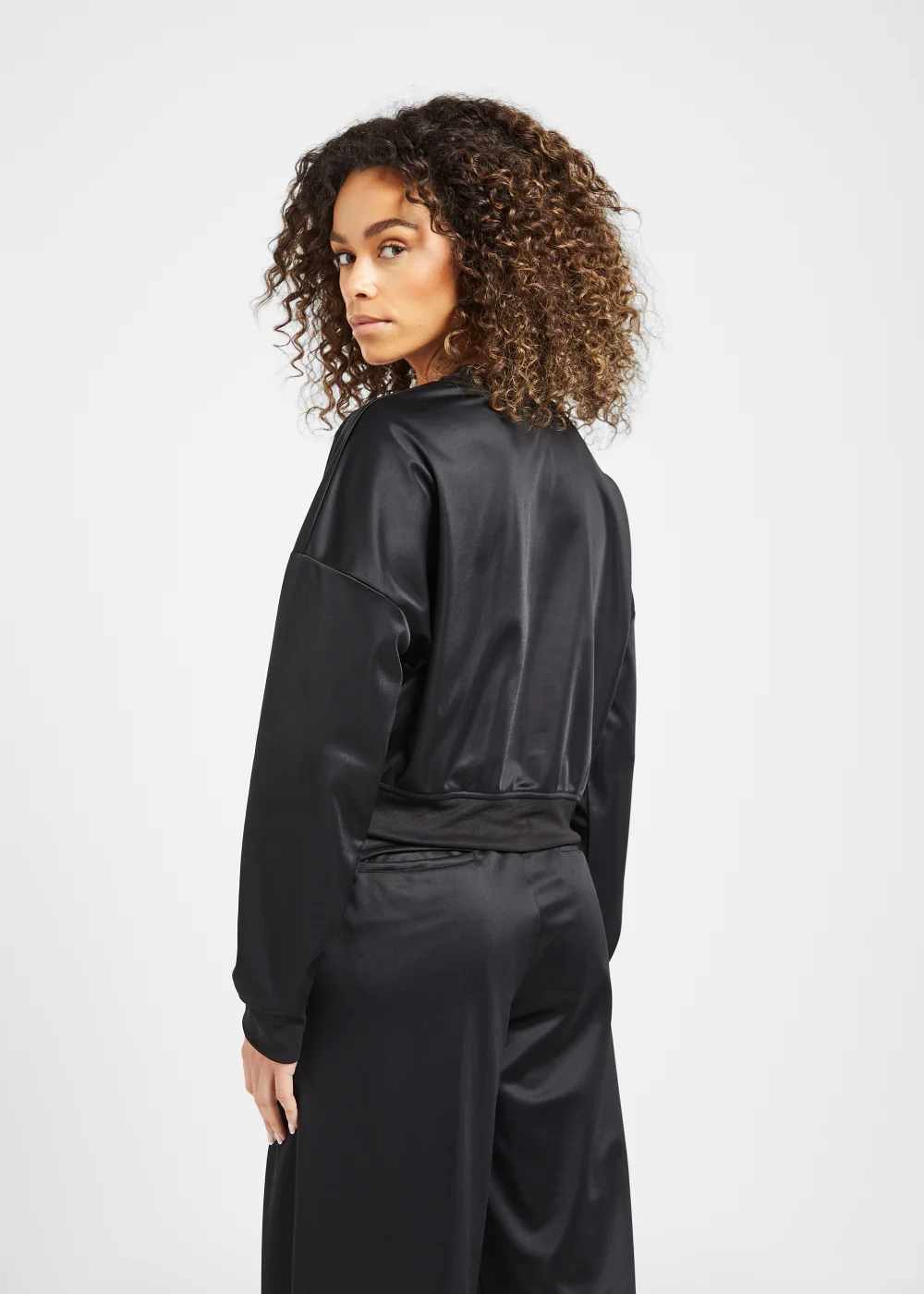 Elle Sport Black Cropped Sweatshirt - XS Image 2