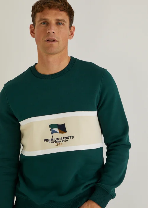 Green Premium Sports Embroidered Flag Sweatshirt - Small Image 4