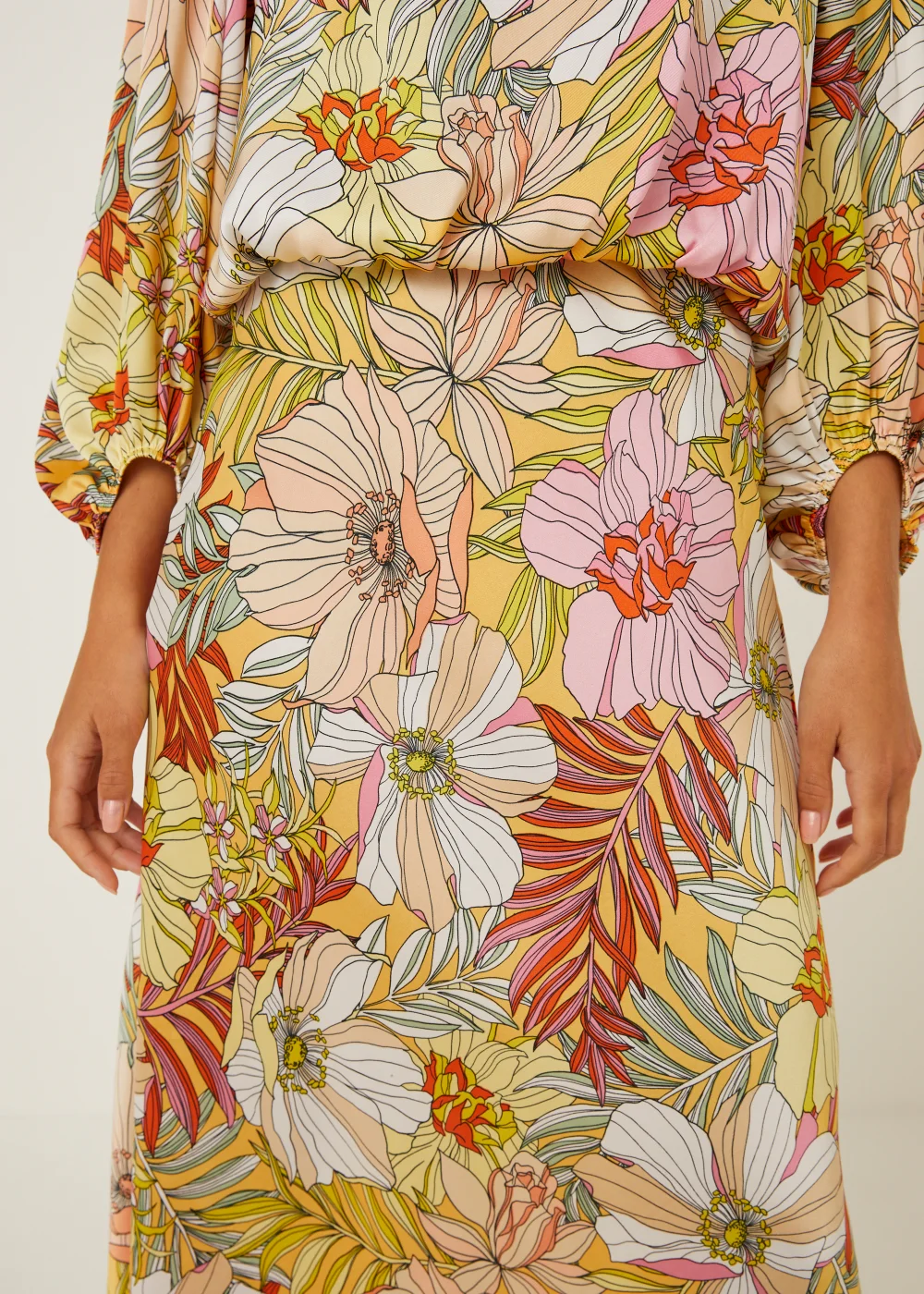 Be Beau Yellow Floral Midi Skirt - Size 6 Image 3