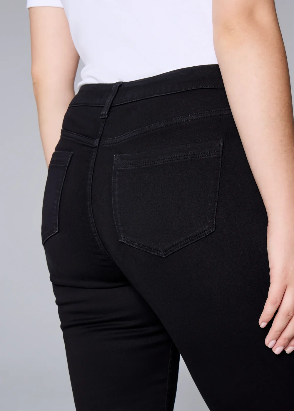 Black Jolie Stretch High Rise Relaxed Skinny Jeans - 8 Image 3