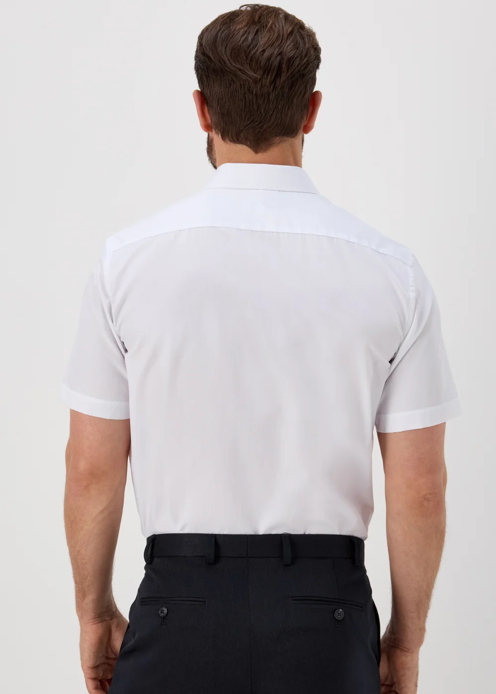 Taylor & Wright White Easy Care Regular Fit Short Sleeve Shirt - 14.5 Collar Image 3