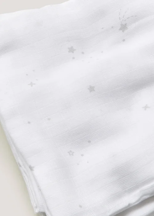 3 Pack White Star Muslin Cloths (73cm x 73cm) - One Size Image 2