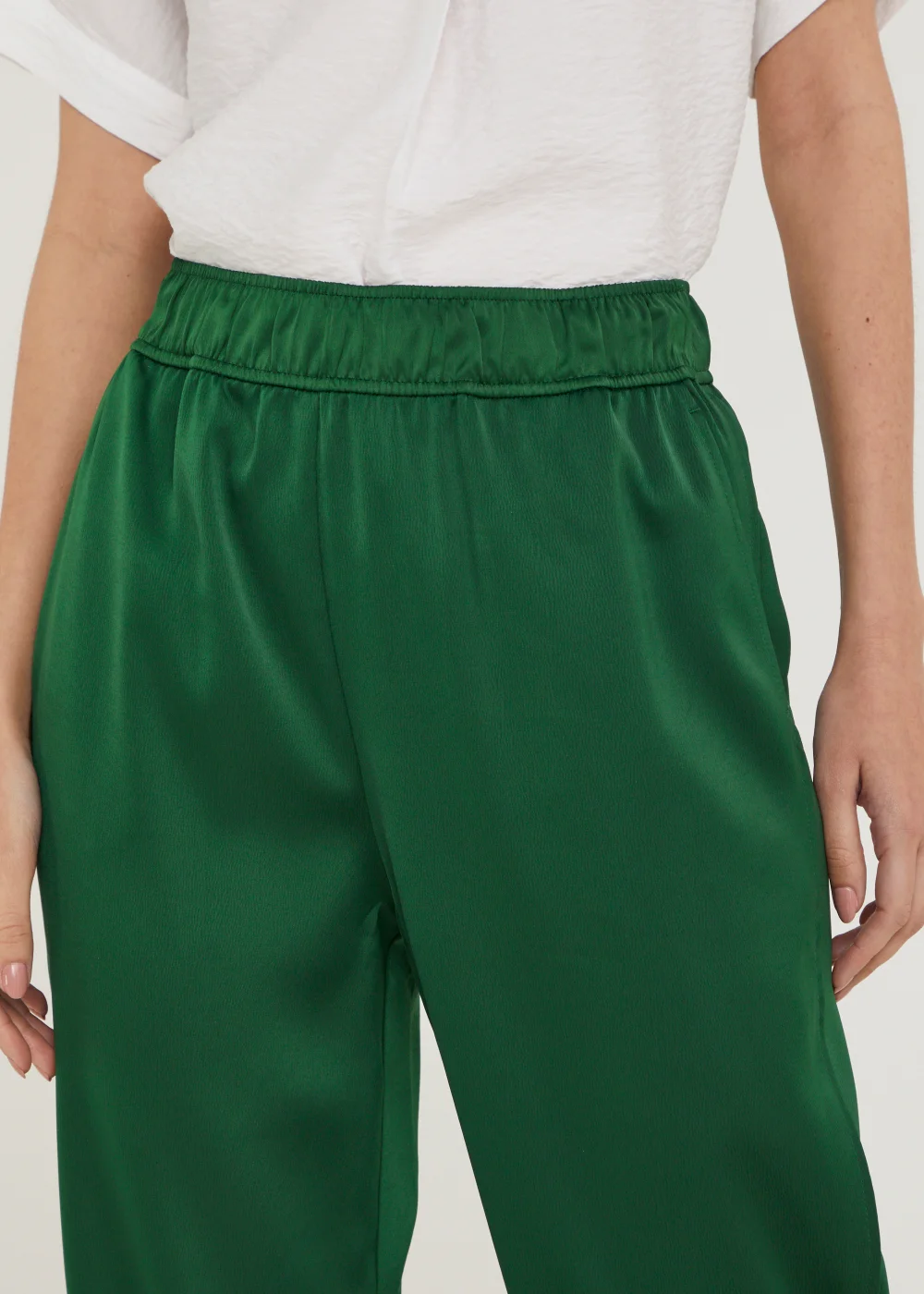 Et Vous Green Satin Trousers - Size 8 Image 2
