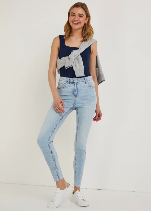 Papaya Petite April Light Wash Super Skinny Jeans - Size 6 Image 5