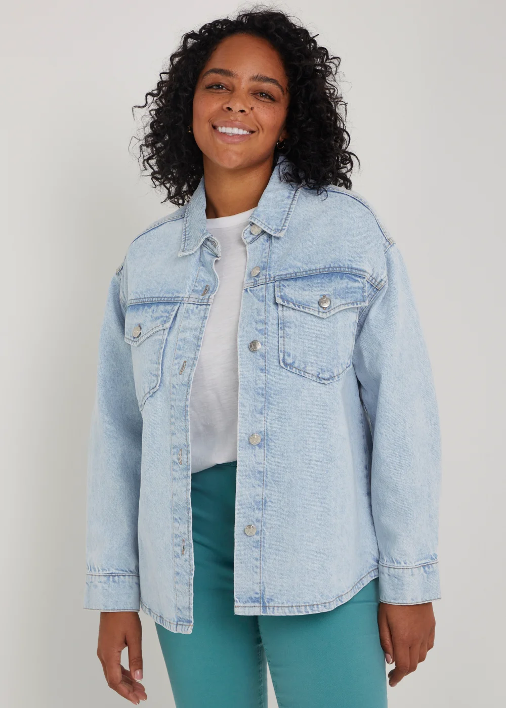 Light Wash Denim Shacket - 8 Image 1