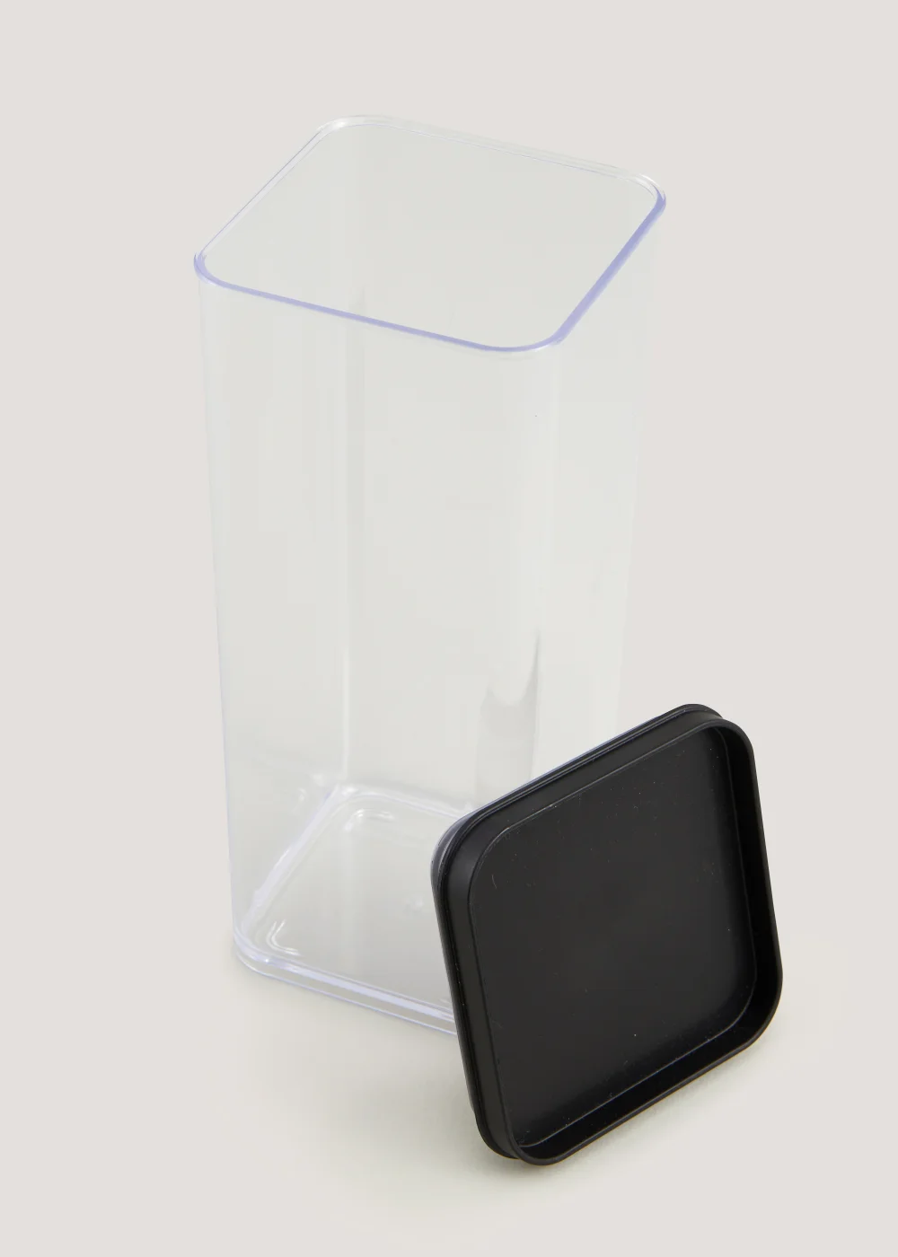 Black Lid Stackable Food Storage (1.5L) Image 2