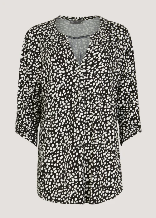 Papaya Curve Black Spot Button Up Blouse - Size 18 Image 5