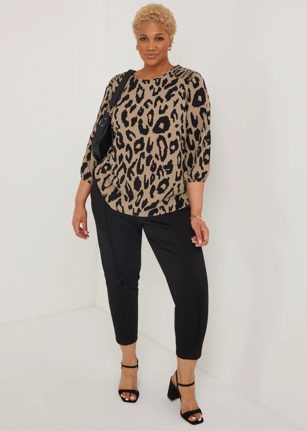 Papaya Curve Brown Animal Print Box Top - Size 18 Image 2