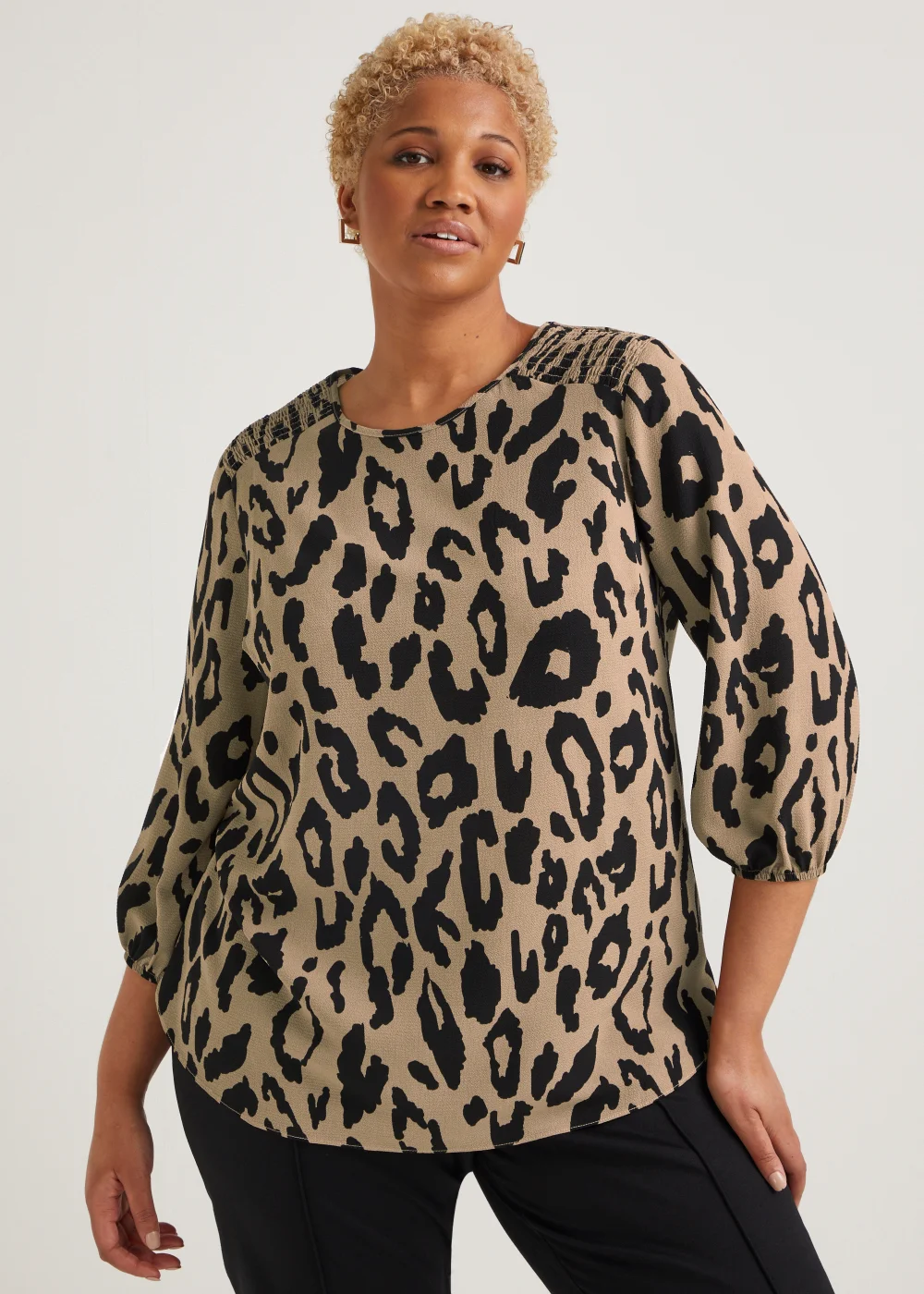Papaya Curve Brown Animal Print Box Top - Size 18 Image 1