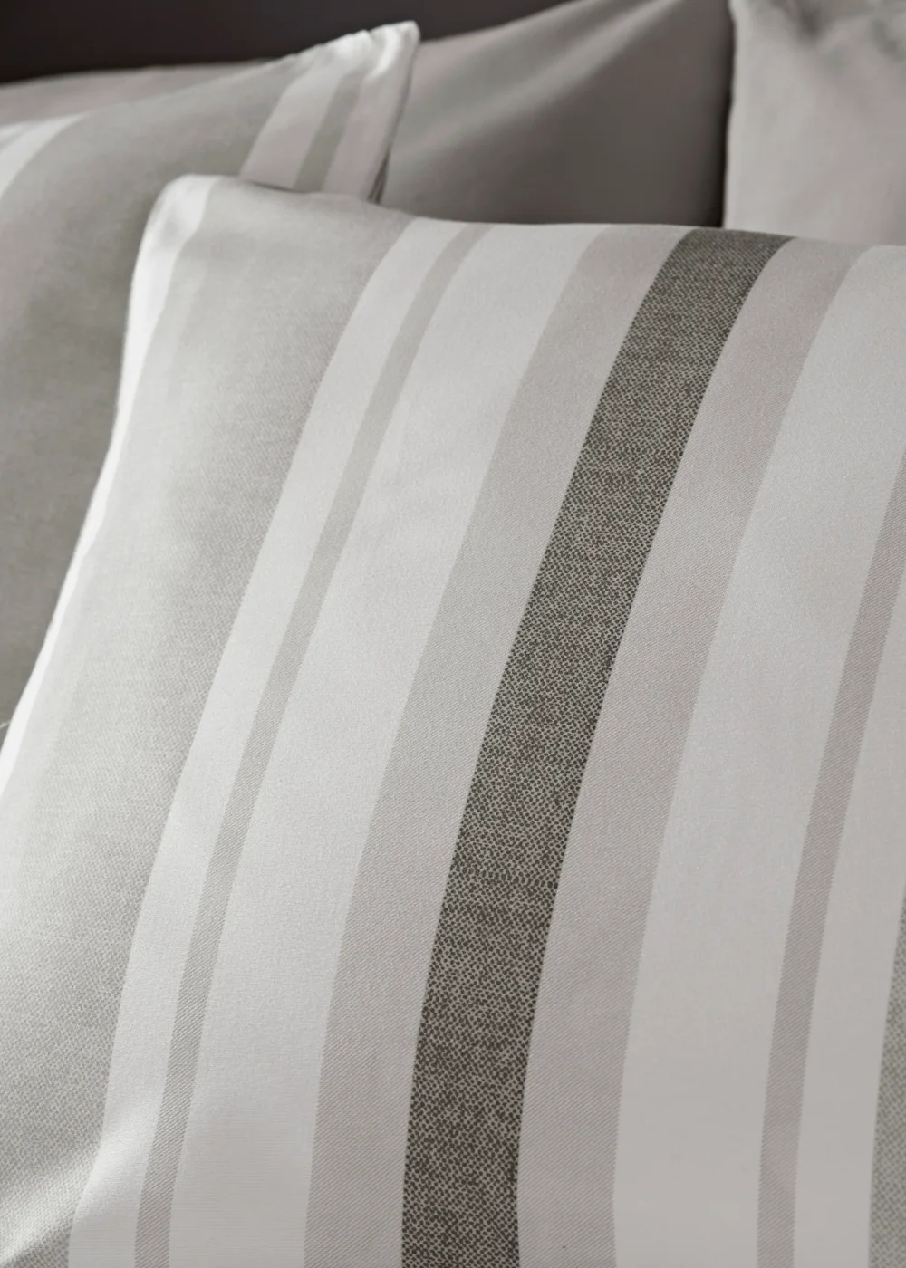Grey Stripe Reversible Duvet Cover - Double Image 3