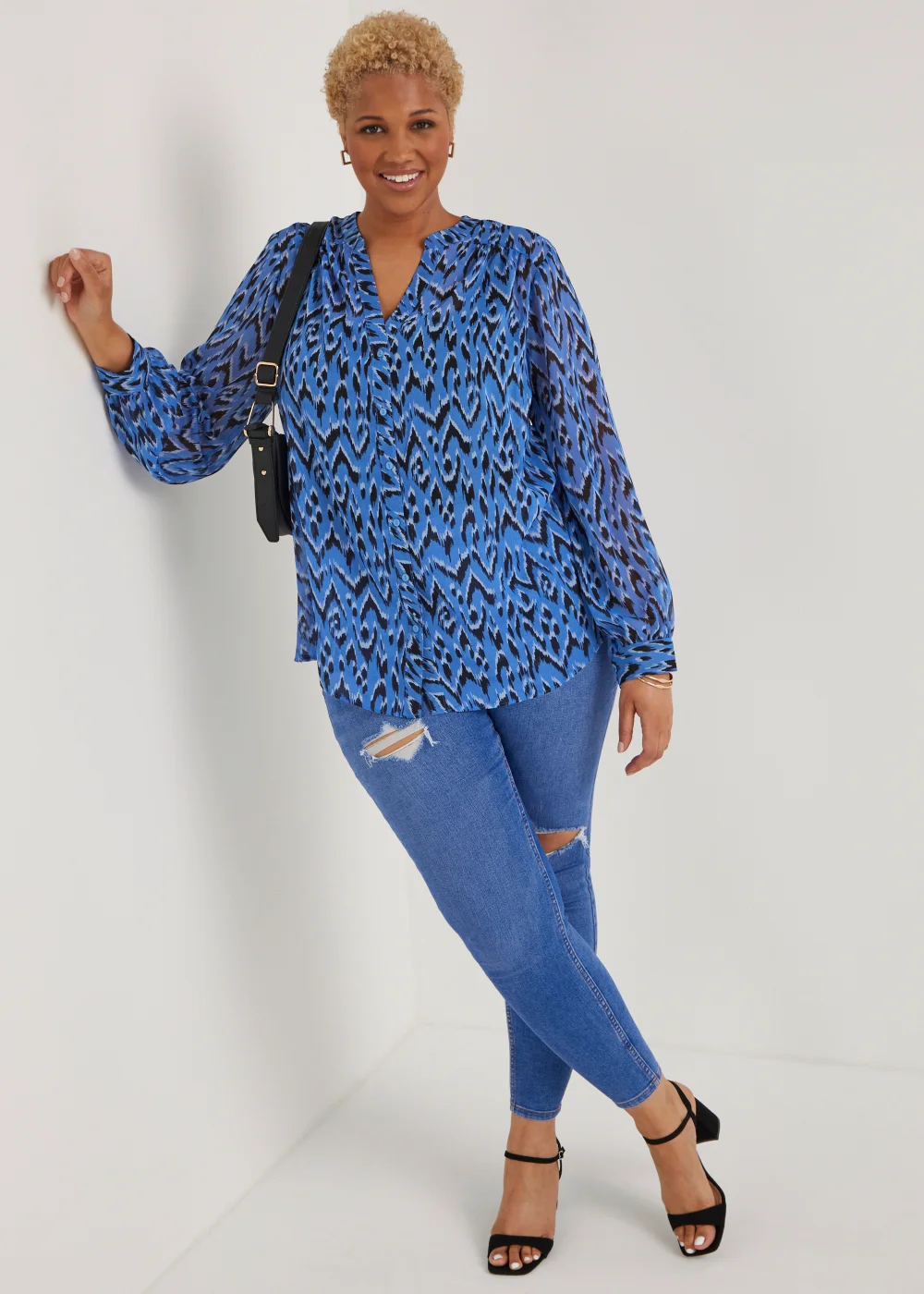 Papaya Curve Blue Print Button Up Chiffon Blouse - Size 18 Image 2