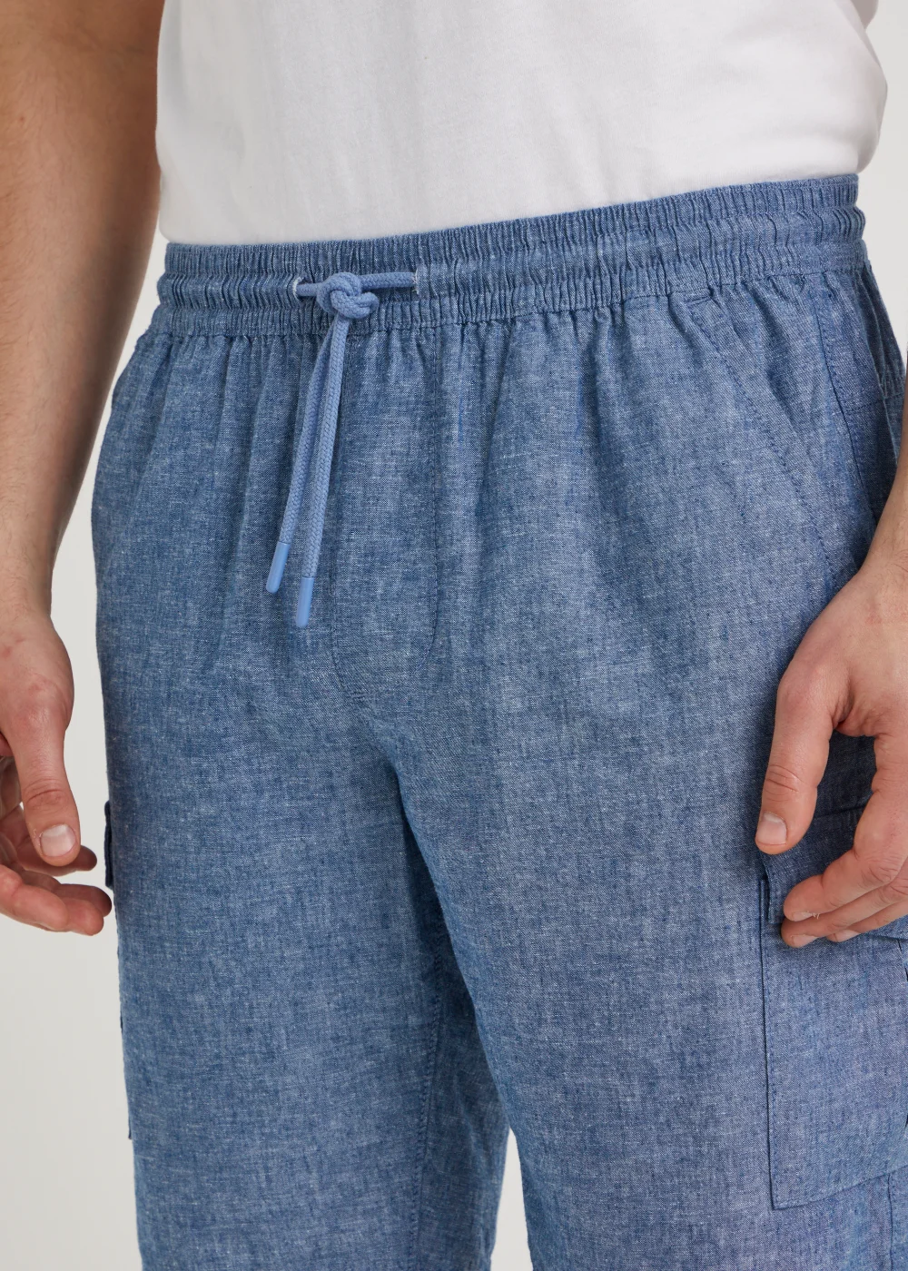 Blue Linen Blend Cargo Shorts - S Image 3