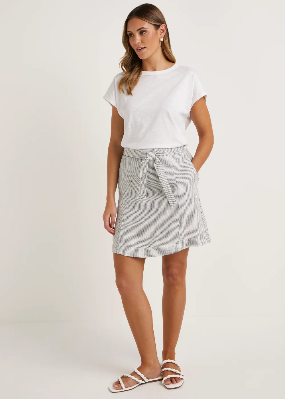 White Stripe Linen Blend Mini Skirt - Size 8 Image 1