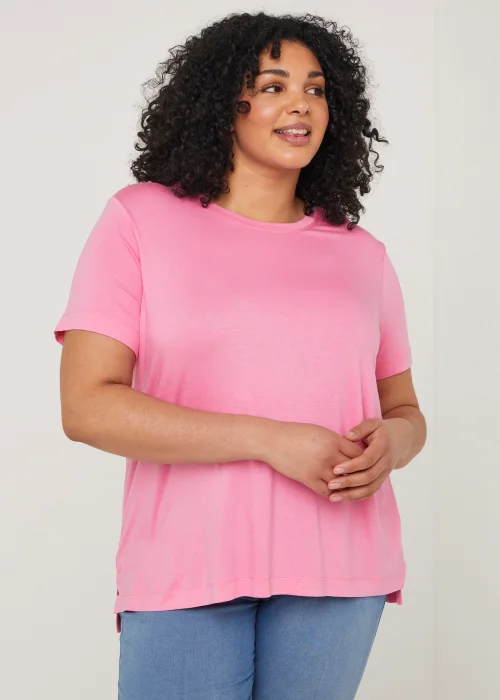 Papaya Curve Pink Essential T-Shirt - Size 18 Image 1