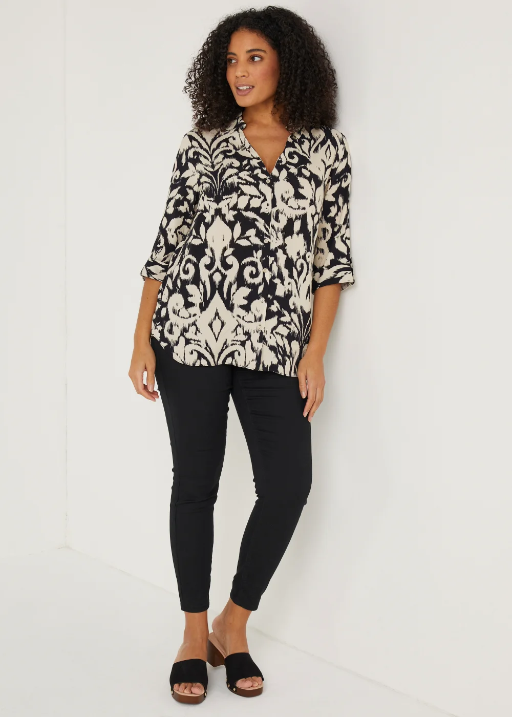 Monochrome Abstract Print Shirt - Size 8 Image 4