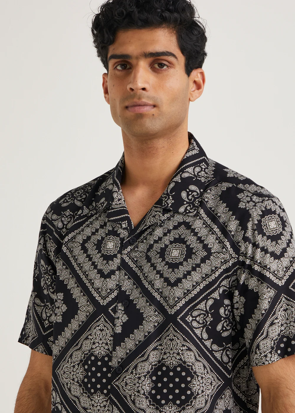 Black Bandana Shirt - Small Image 3