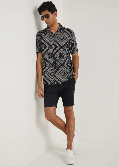 Black Bandana Shirt - Small Image 4