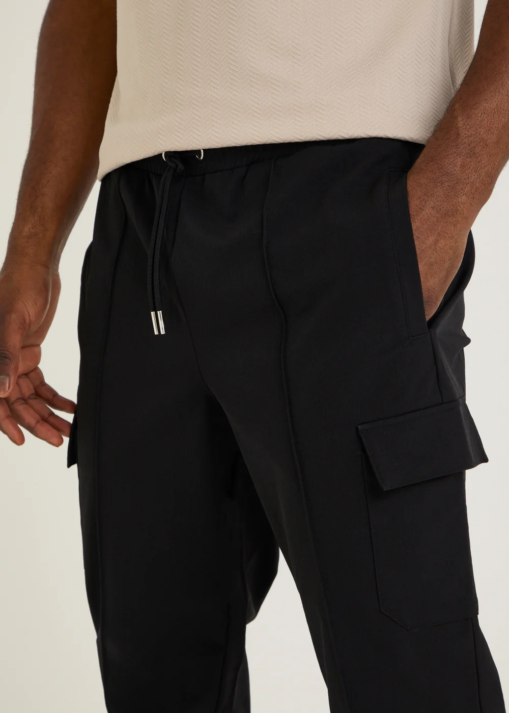 T&W Black Woven Cargo Joggers - Small Image 2