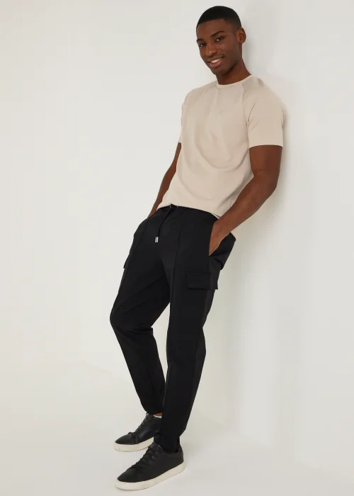 T&W Black Woven Cargo Joggers - Small Image 4