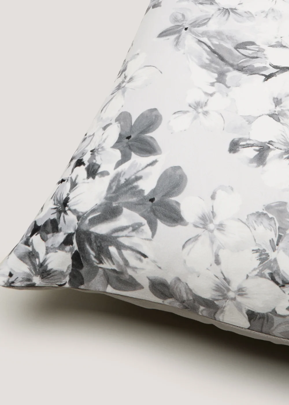 Grey Floral Print Velvet Cushion (43cm x 43cm) Image 2