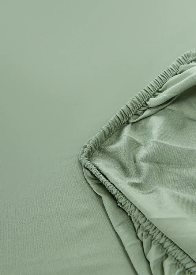 Light Green Super Soft Fitted Sheet Bundle