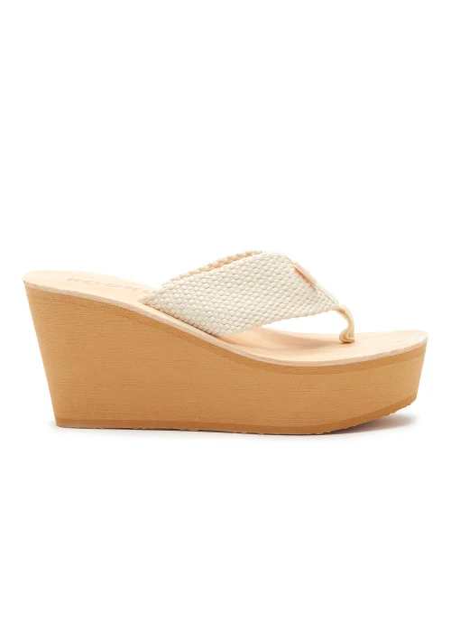 Rocket Dog Diver Cream Webbing Wedge Sandals - Size 4 Image 2