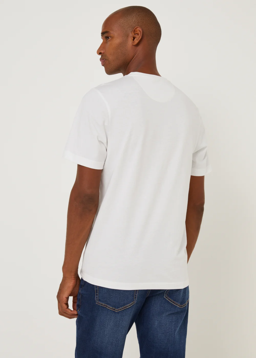 Farah Eddie White T-Shirt - Medium Image 2