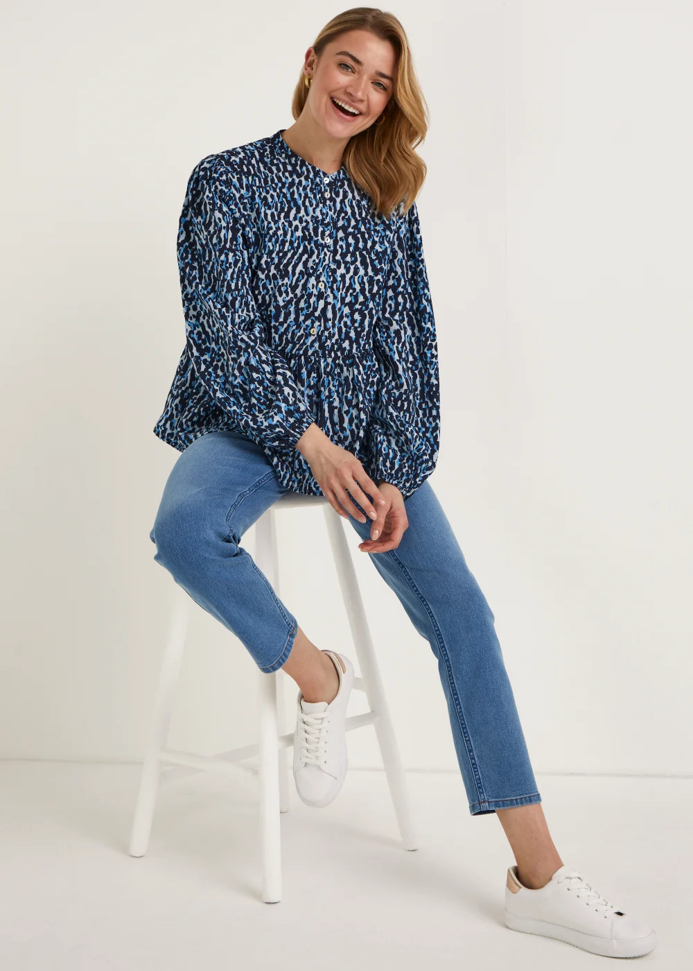 JDY Camilla Blue Animal Print Shirt - 8 Image 4