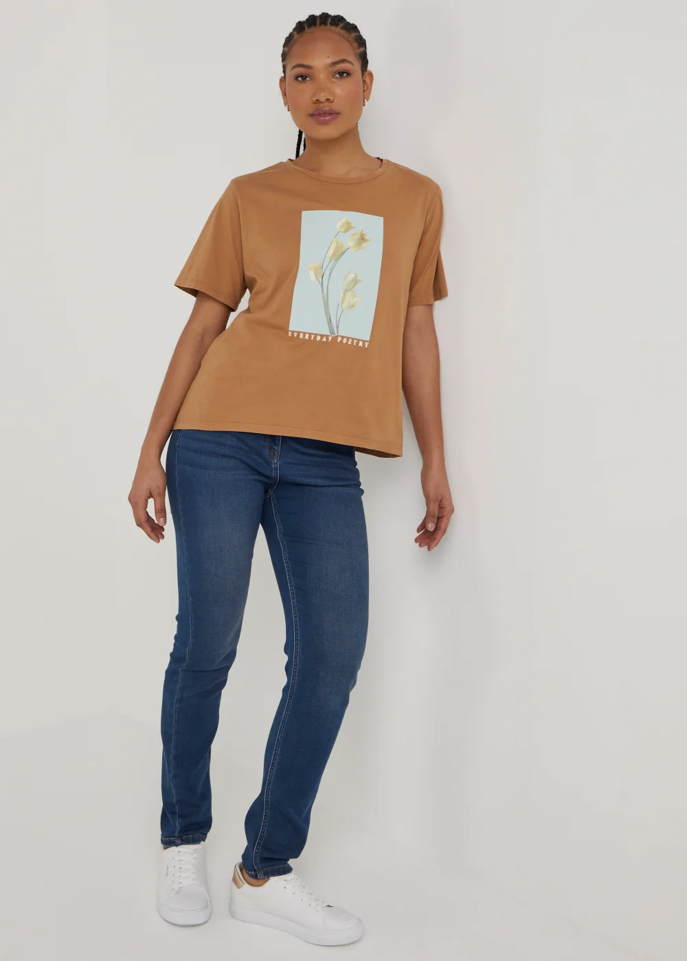 JDY Farock Camel Graphic T-Shirt - 8 Image 5