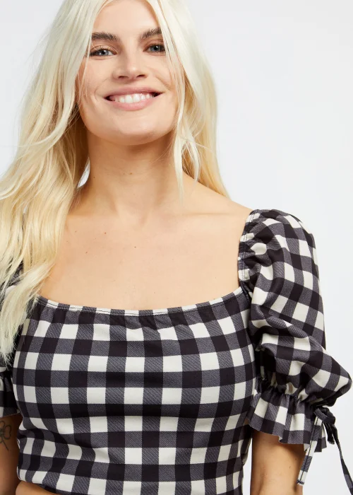 Girls on Film by Dani Dyer Black Gingham Co-Ord Top - 18 Image 2