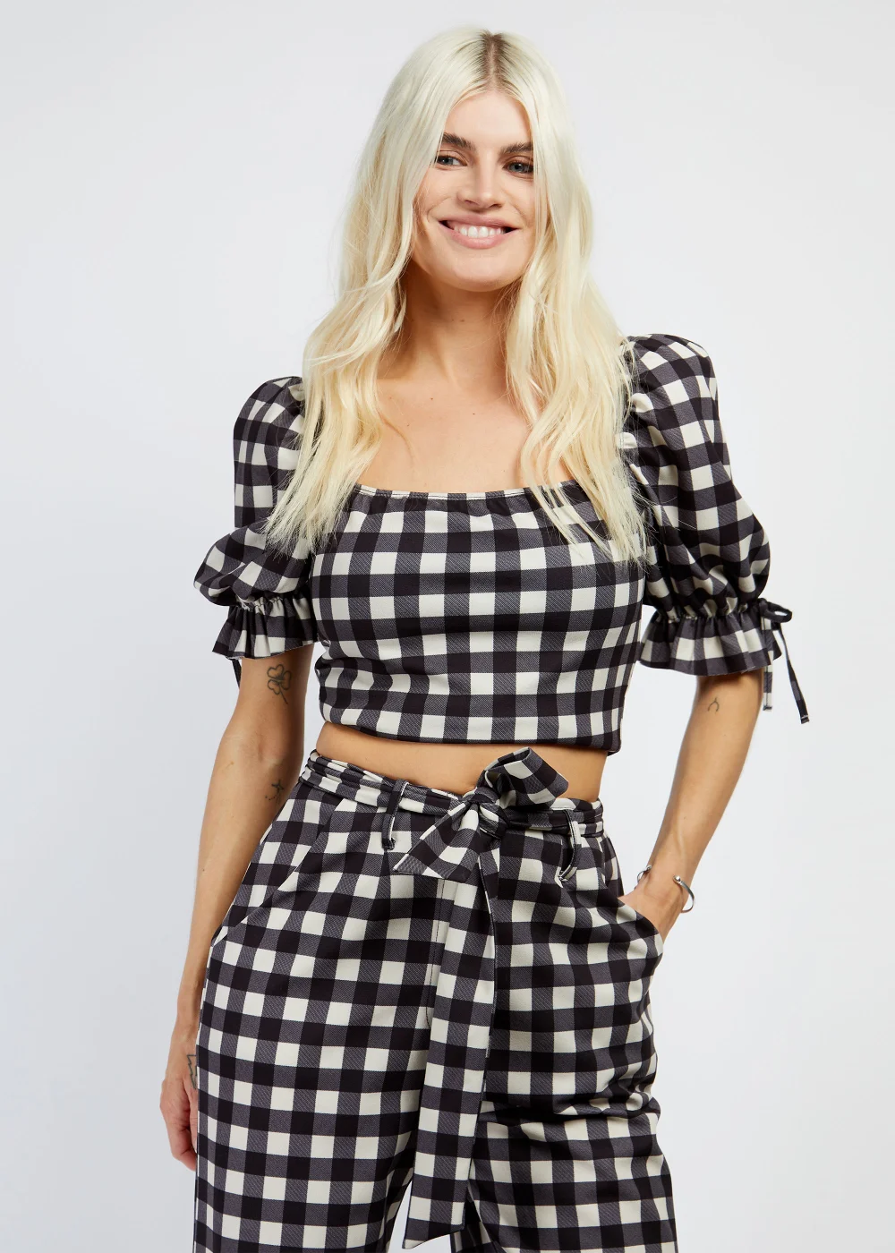 Girls on Film by Dani Dyer Black Gingham Co-Ord Top - 18 Image 5