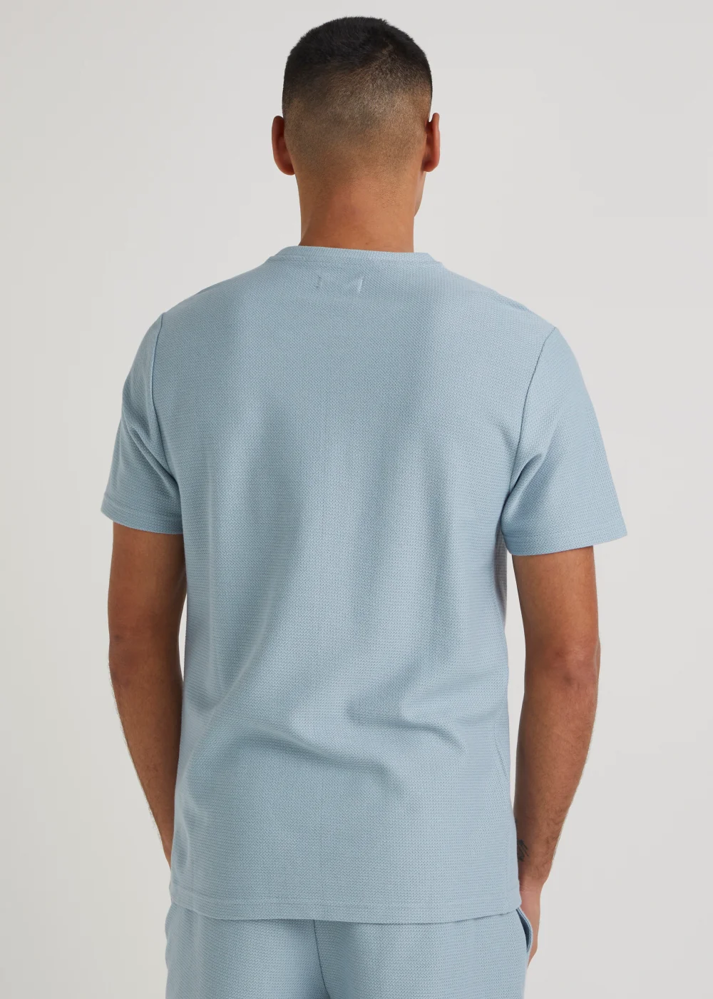 T&W Blue Paris Textured T-Shirt - S Image 4