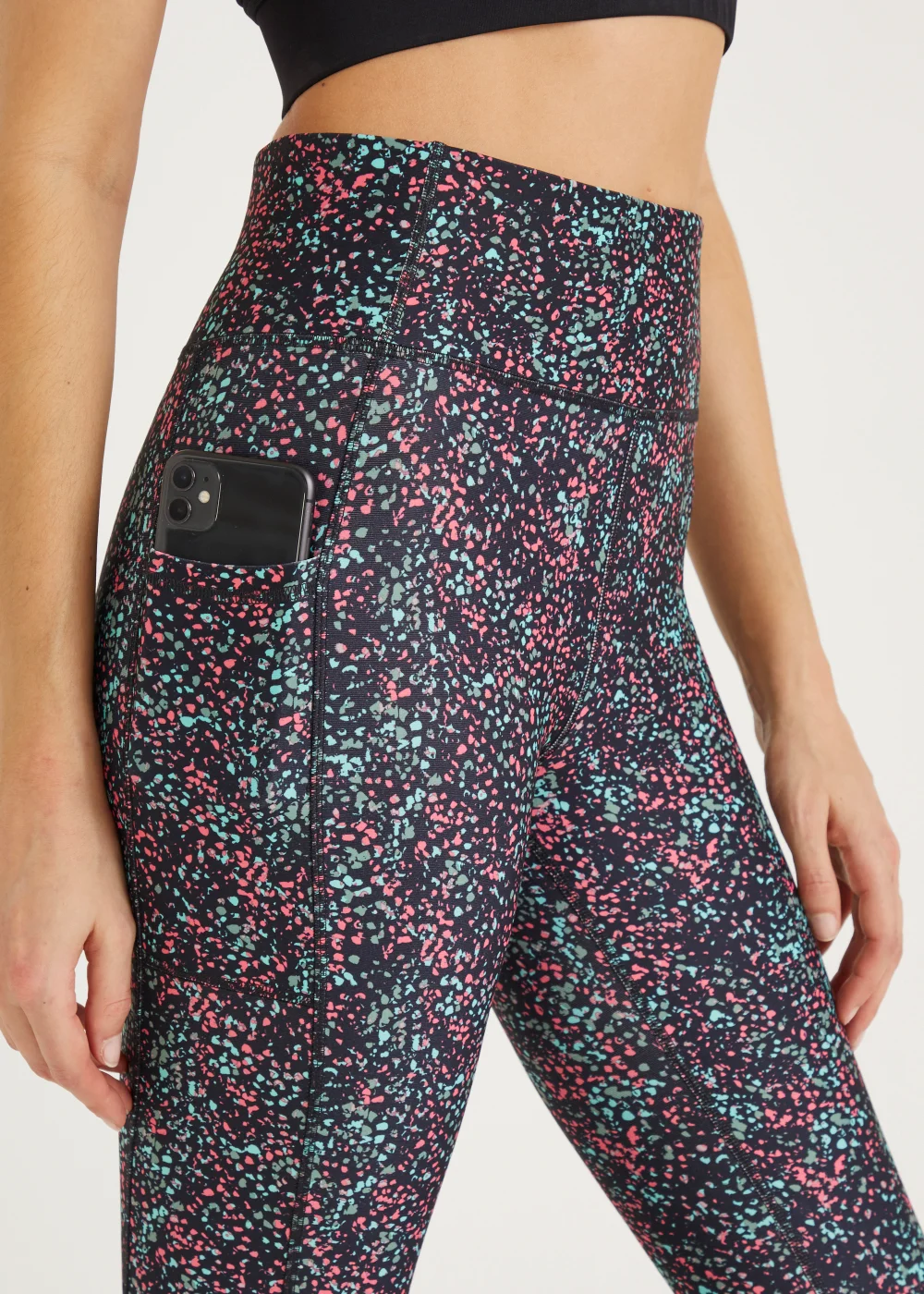 Souluxe Dot Print Sports Leggings - 8 Image 4