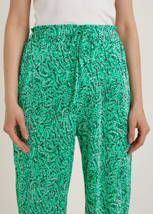 Green Spring Plisse Trousers - 8 Image 3