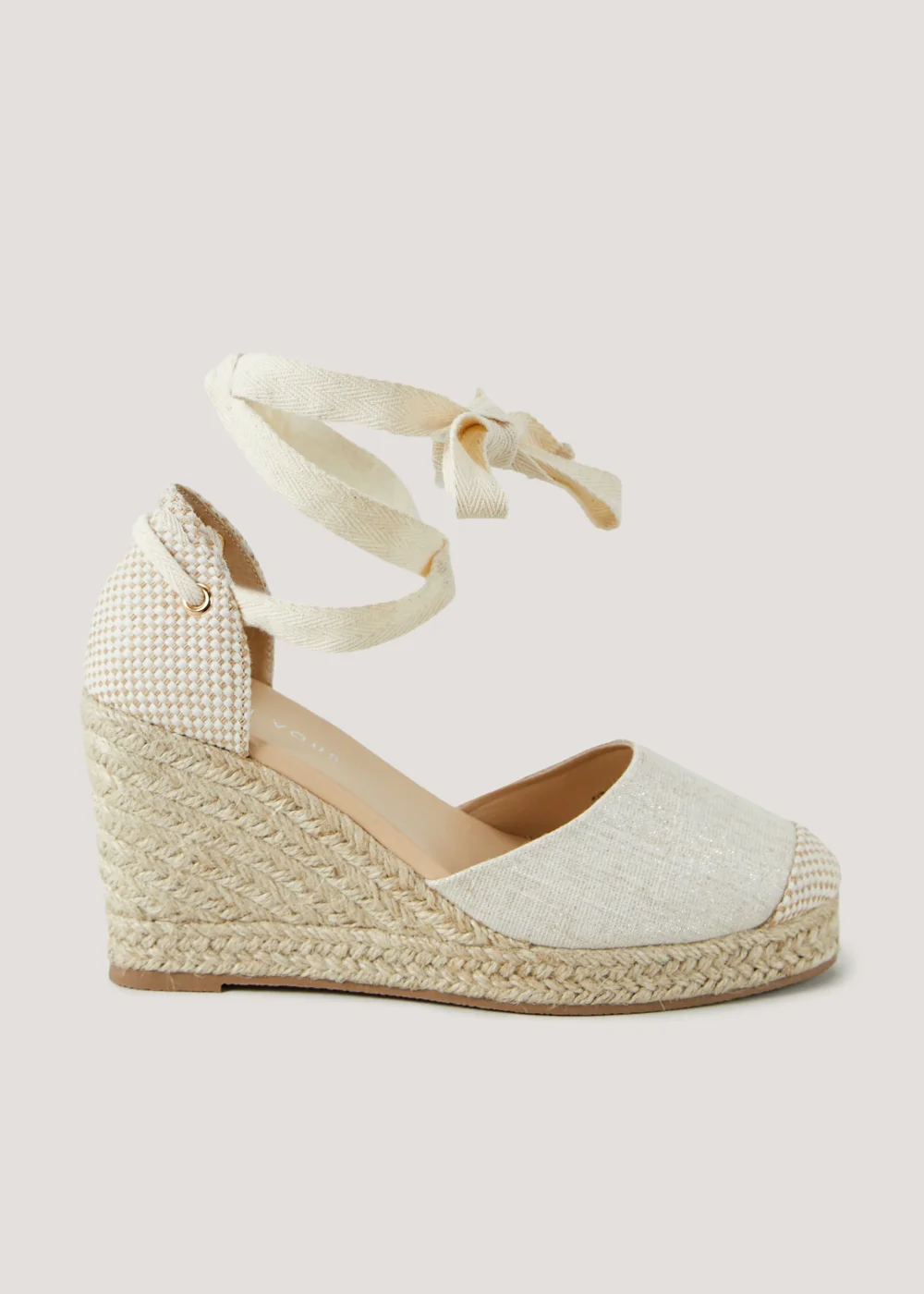 Et Vous Natural Closed Toe Espadrilles - Size 3 Image 1