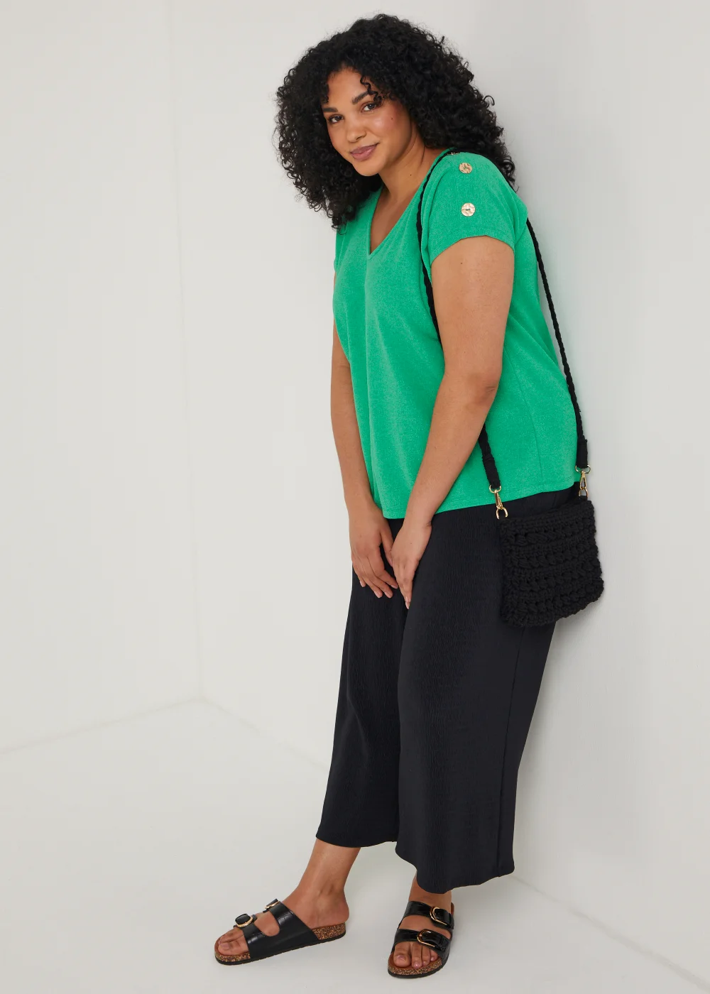 Papaya Curve Green Button T-Shirt - Size 18 Image 3