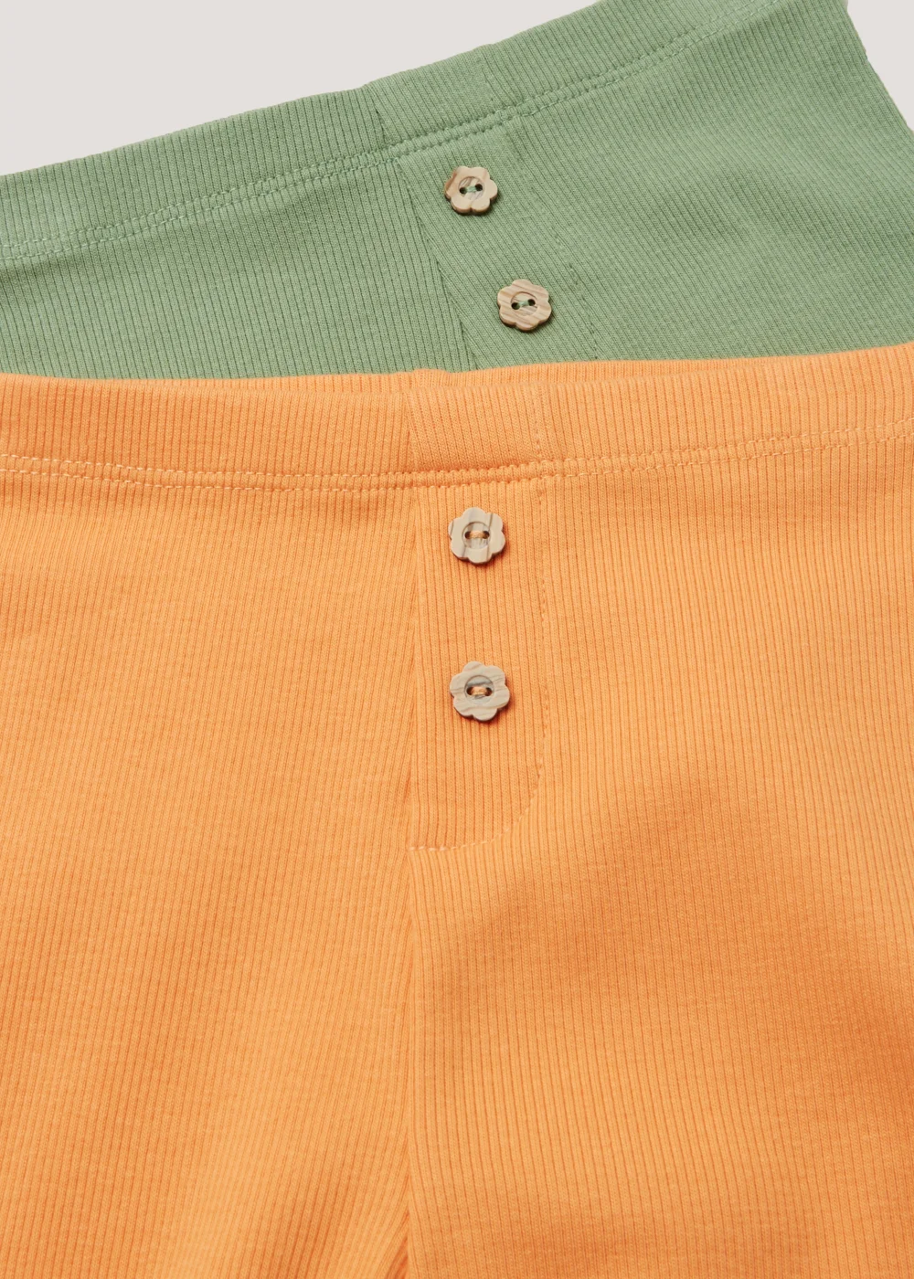 Girls 2 Pack Green & Orange Leggings (9mths-6yrs) - Age 9 - 12 Months Image 2