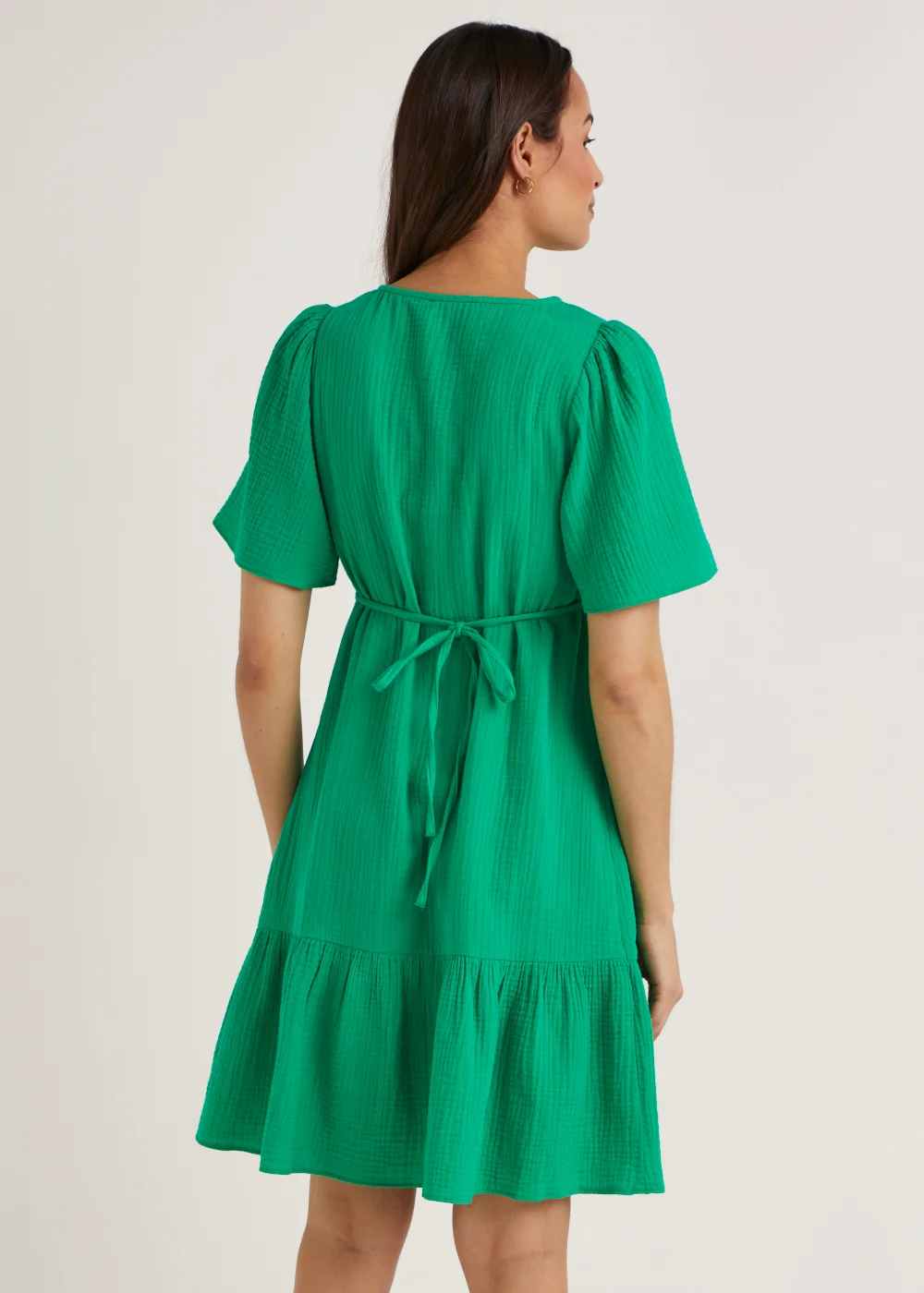 Green Double Cloth Knee Length Dress - 8 Image 2