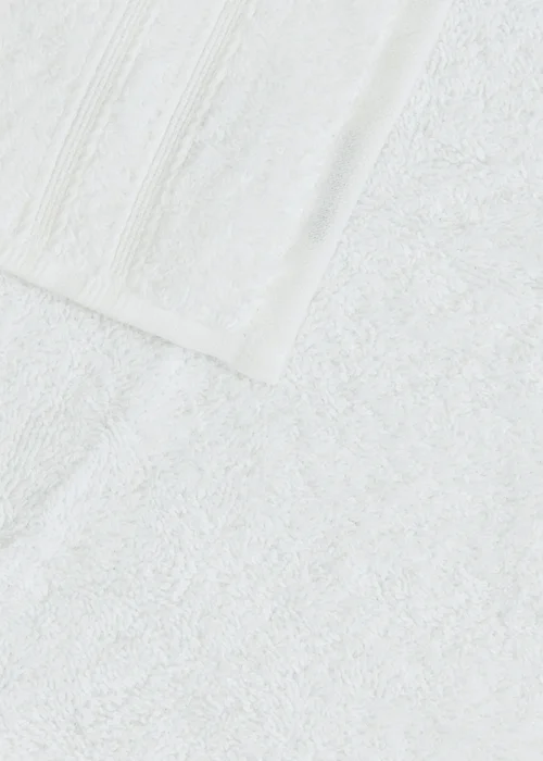 4 Pack White 100% Egyptian Cotton Face Cloths Image 3