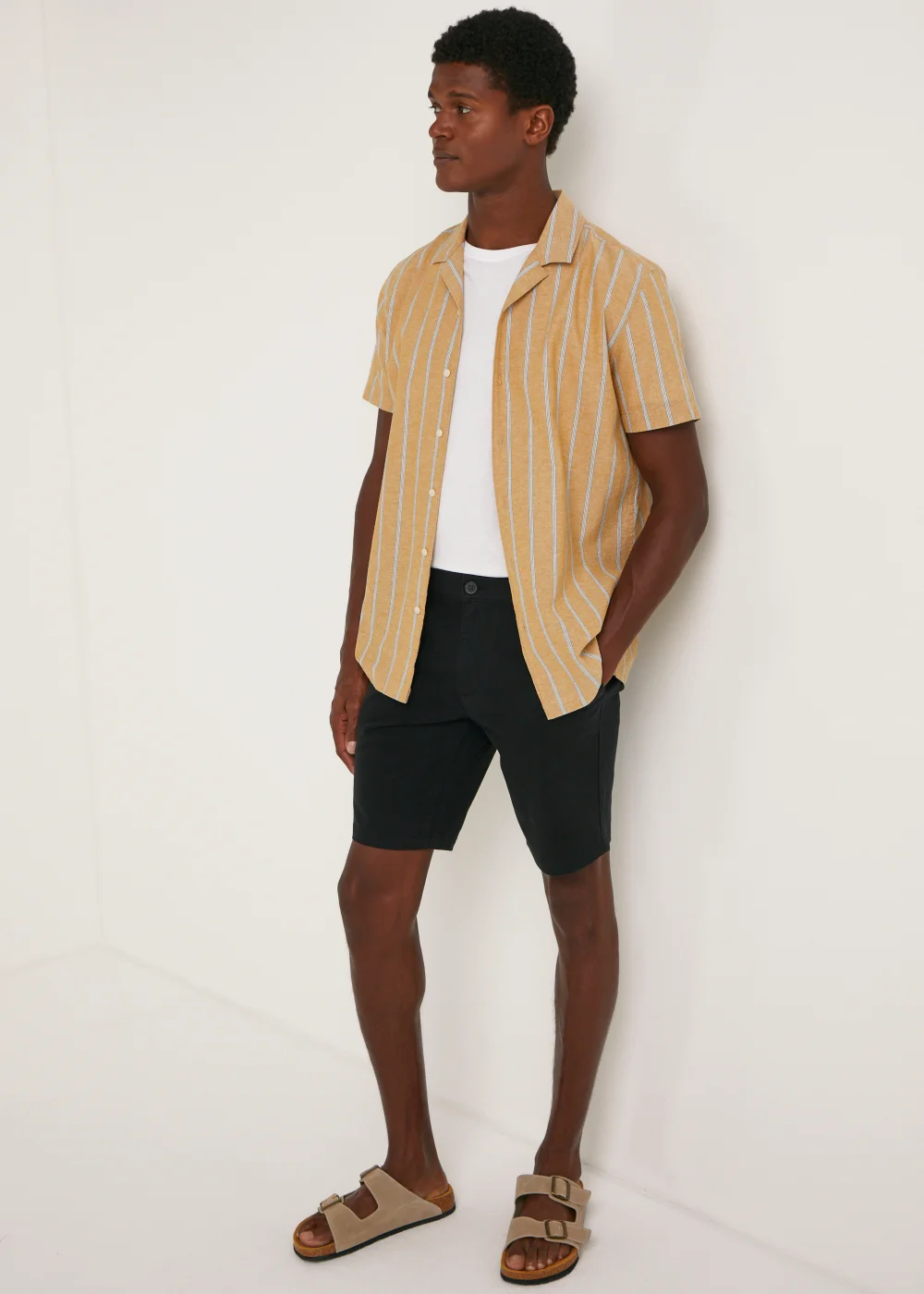 Black Straight Fit Chino Shorts - 30 Image 4