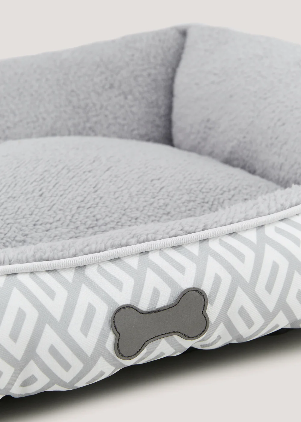 Grey Geo Pet Bed (Small-Medium) Image 2