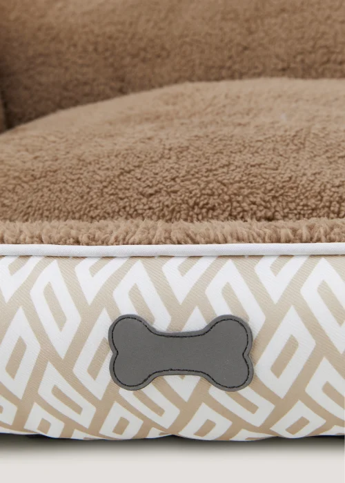 Natural Geo Pet Bed (Medium-Large) Image 2