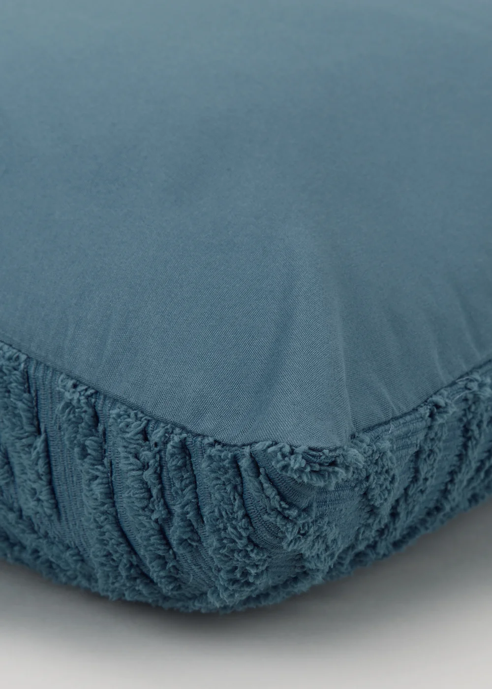 Blue Chenille Tufted Cushion (43cm x 43cm) Image 2
