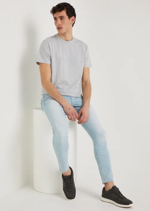 Light Wash Skinny Jeans - 30 R Image 4