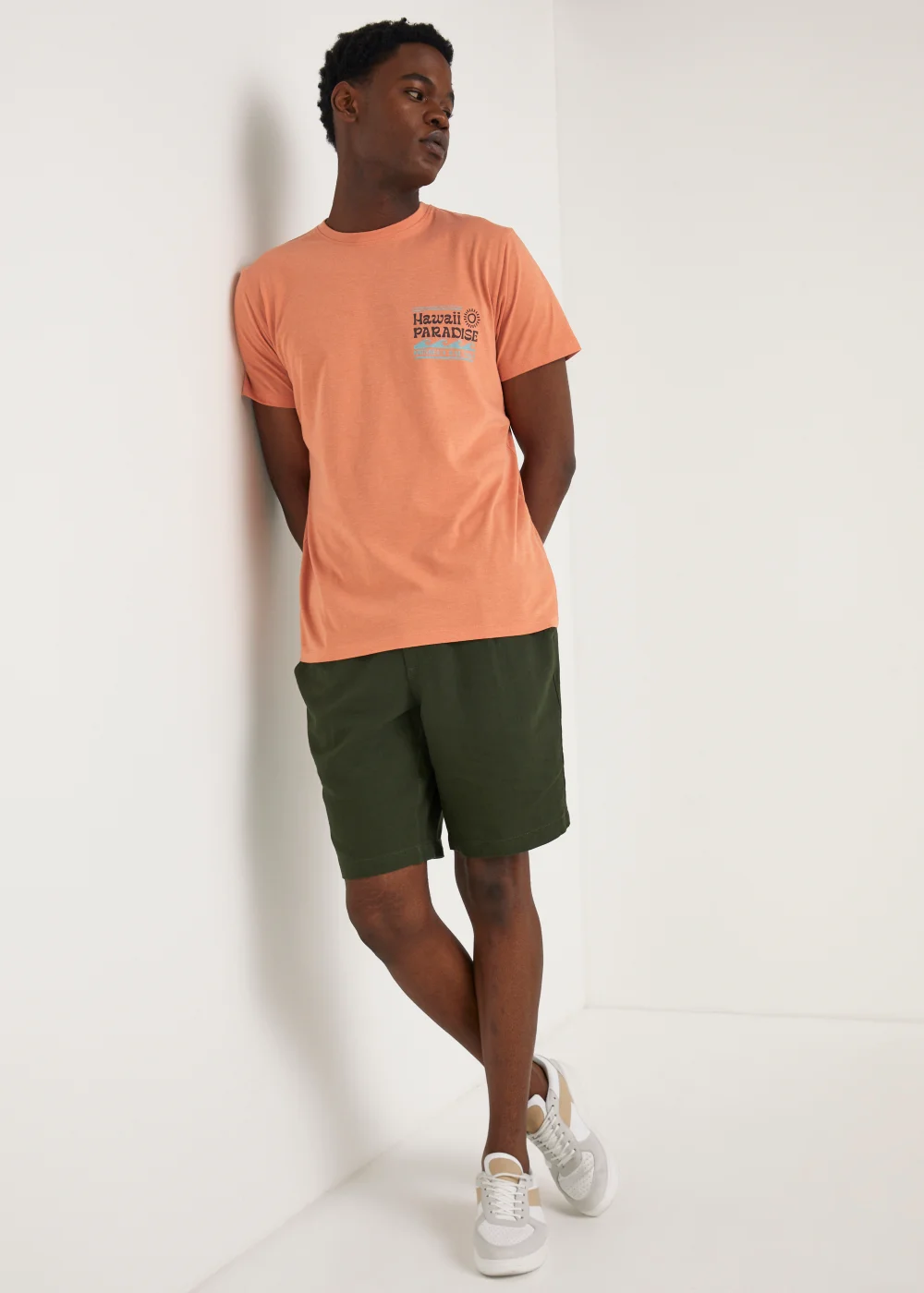 Coral Hawaii Print T-Shirt - Small Image 4