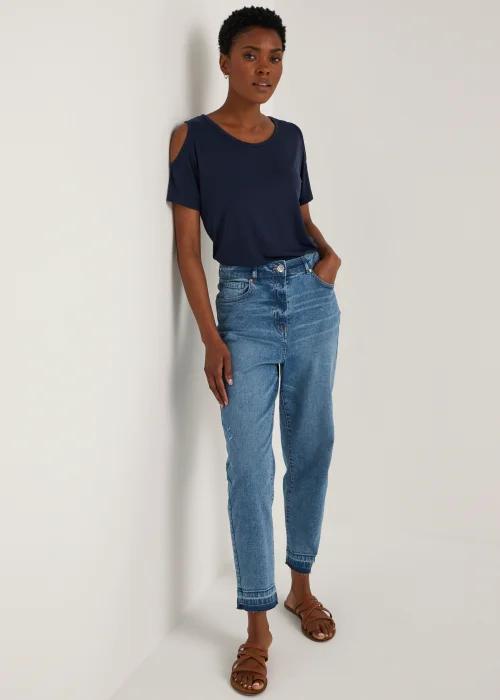 Ava Mid Wash Mom Jeans (Long Length) - 8/L33 Image 4