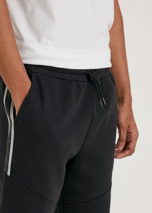 US Athletic Black Tape Jogger Shorts - XS Image 3